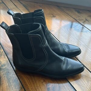 Classic Black Chelsea Ankle Boots - Women